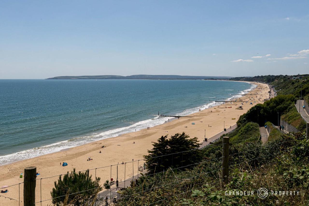 Elegant 2Bed Apt- Bmouth Beach Front With Parking - Ocean Spray Suite Bournemouth Exterior photo